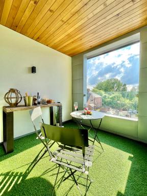 Apartment Twelve - Housity