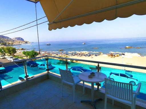 Tsampika's Sea View Home - Housity