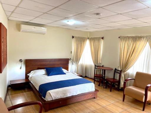 HOTEL D´MARIO - Housity