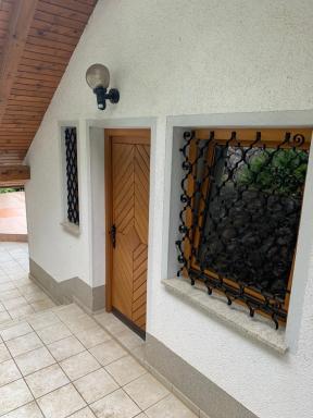 Wine House, Zidanica Gruden - Housity