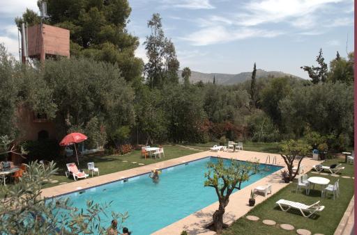 Hotel Le Coq Hardi - Housity