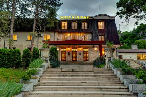 Park Hotel Kaylaka - Housity