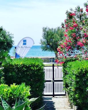 Villa Maria Luxury Suites - Housity