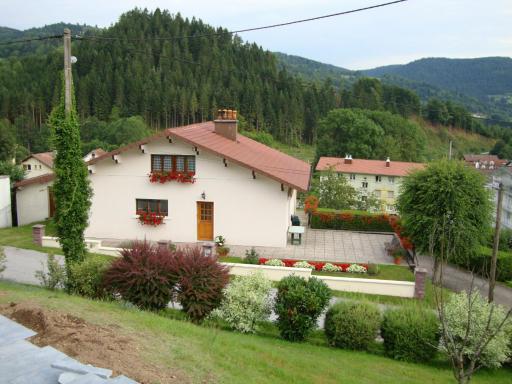 Gîte Le Tholy, 2 pièces, 4 personnes - FR-1-589-129 - Housity