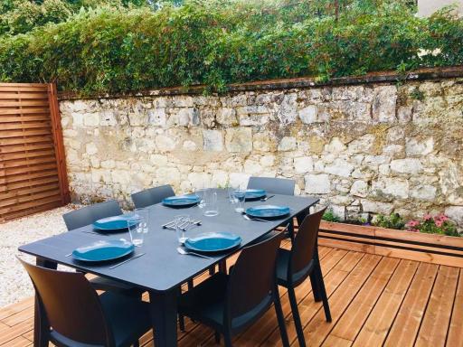 Logement cosy avec terrasse proche zoo de beauval - Housity