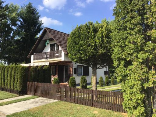 Csokonyavisontai Napsugár Vendégház - Housity