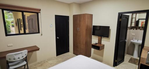 Habitación A independiente para parejas o ejecutivos - Housity