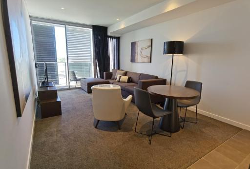 KOZYGURU Chatswood Luxury Studio Walk to Chatswood Chase NCH088-721 - Housity