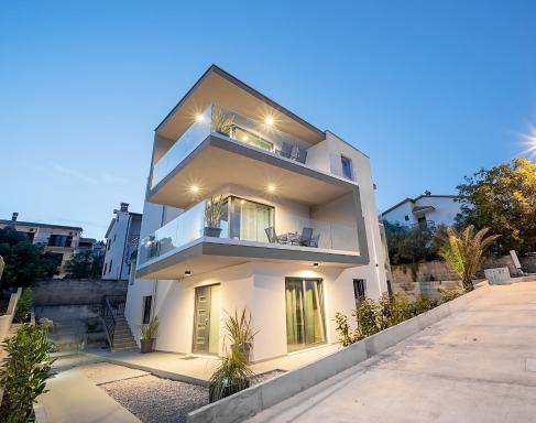 Villa Apartments Lela - Housity