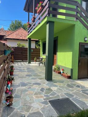 Green House Inn - Housity