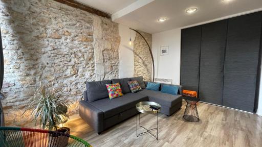Appartement Hyper Centre-Vieux Port-Place aux Huiles - Housity