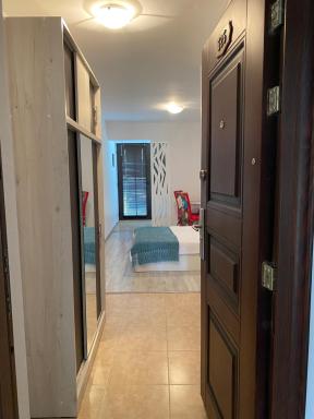 Saturn Studio 525 - Housity