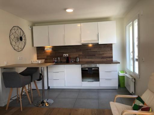 Studio Centre Annemasse Proche CEVA GENEVA - Housity