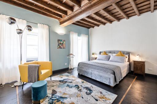 ACADAMIS - GARIBALDI 9 BIS - Piazza Castello - Housity
