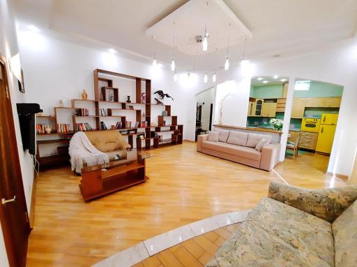 Дворівнева квартира у центрі біля корпусного парку Мережа Alex Apartments Цілодобове безконтактне заселення Документи для відрядження - Housity