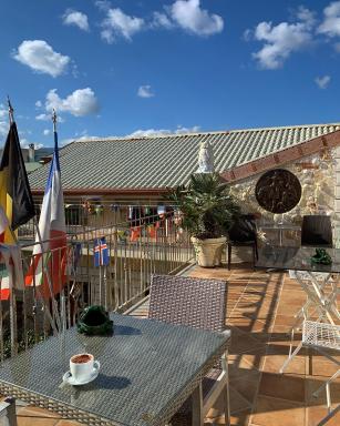 CASSIODORO SUITE B&B - Housity