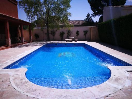 Luxurious Villa in Arcas with Private Pool - Housity