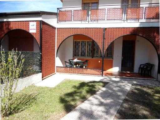 Beautiful house with garden near the beach by Beahost Rentals - Housity
