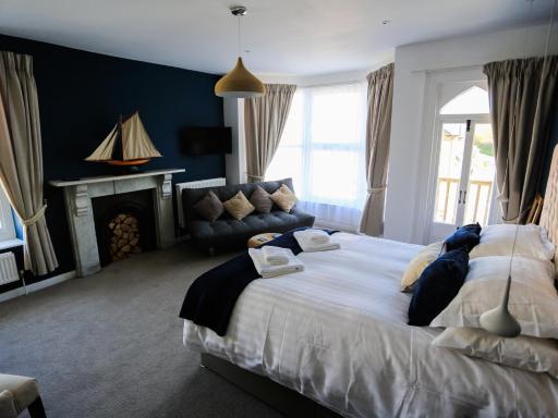 The Smugglers Rest - Housity