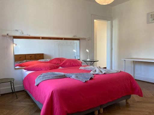 Charmant 2 pièces avec parking privé - Housity