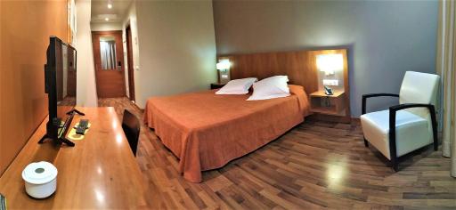 Hotel AS Torrent - Housity