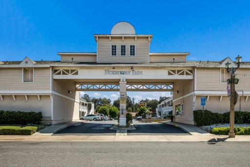 Rodeway Inn Old Town Temecula - Housity