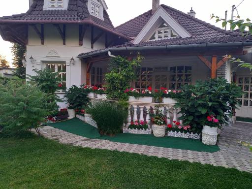 Ágnes Nyaralóház - Housity
