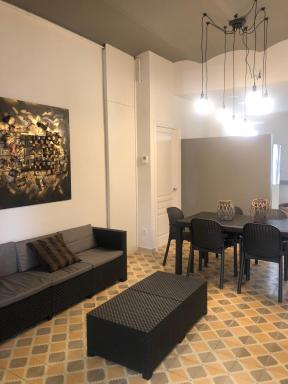 Hostal Sant Marti premium - Housity