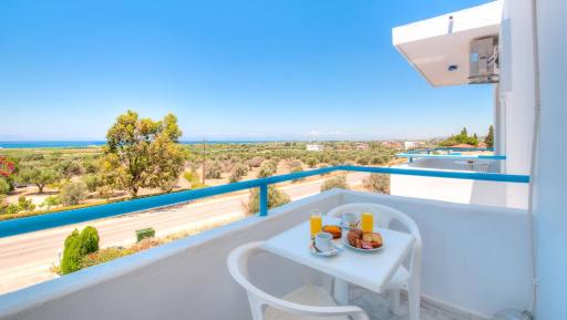 Studio with sea view in Fanes - Housity