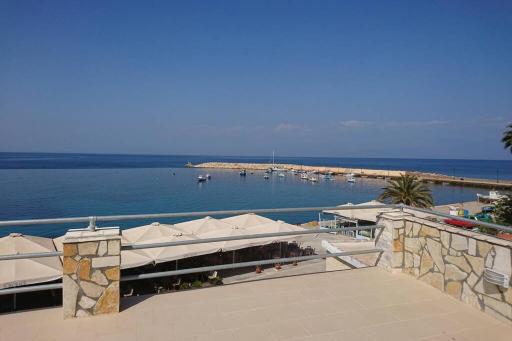 KORONI MARE -Sea view apartment/διαμέρισμα με θέα στην θάλασσα - Housity