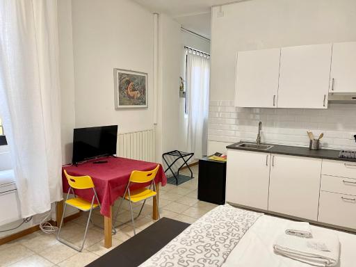 1-Tourist House Bologna-Cefalonia - Self Check-in - Housity