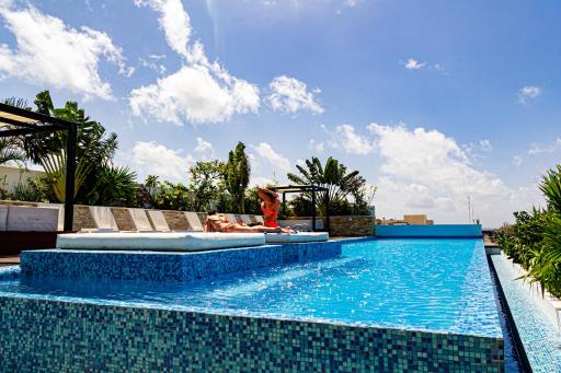 Luxurious 2 bedroom suite - Housity