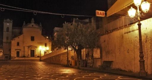 Lontano dal caos a due passi dal mare - Housity