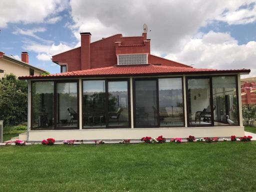 Capacious Villa Surrounded by Peaceful Nature in Ankara - Housity