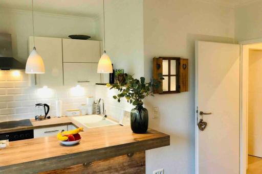 Kaiserreich II - Styrian Hideaway - Housity