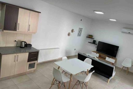 Sol de Enero - Casa con pileta - Housity