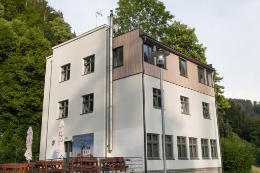 Hotel Spálov - Housity