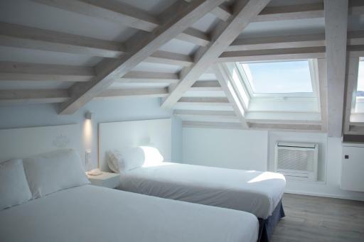 Hotel Alda San Bieito - Housity