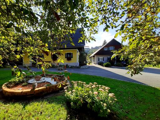 Schilcherweinbau Vollmaier vlg. Wieser - Housity