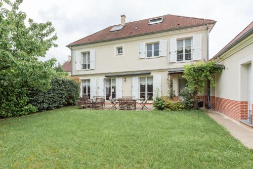 Lake house near Disneyland BMYGUEST - Housity