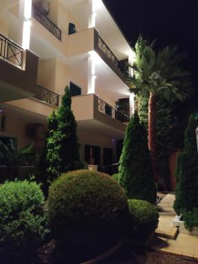 Katsenos studios - Housity