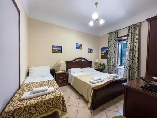 Dolmen House - Housity