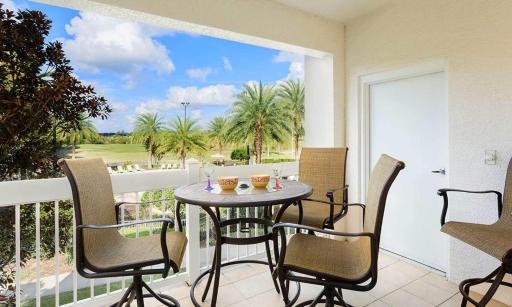 Ultimate 3 Bedroom Condo on Reunion Resort and Spa, Orlando Condo 4579 - Housity