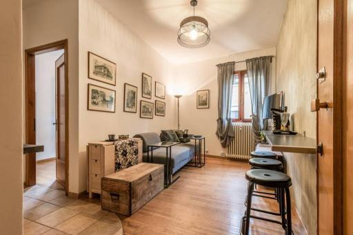enJoy Home - Appartamento a due passi dal Teatro Verdi - Housity