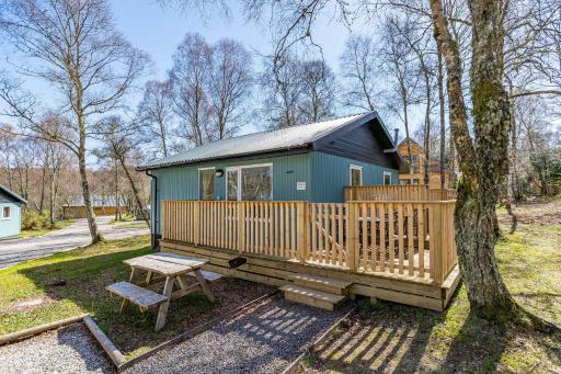 Bracken Lodge 5 with Hot Tub - Housity