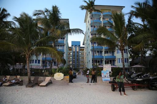 Cowrie Shell Beach Apartments Official - Housity