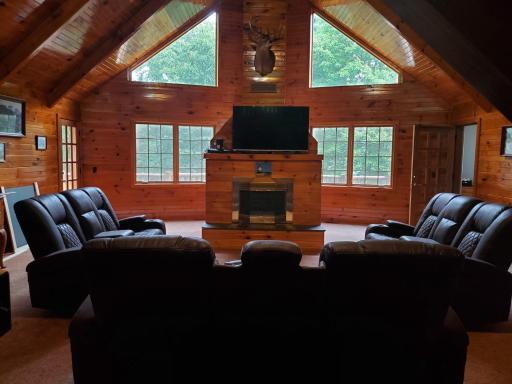 Snyder's Knob - Housity