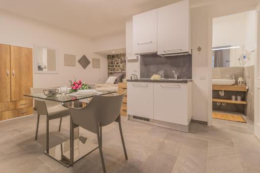 Casa Camelia Varenna - Housity