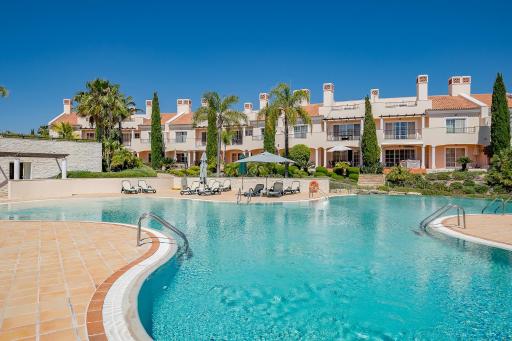 Luxury Townhouse in Gated Resort, Palmyra Vila Sol - Housity