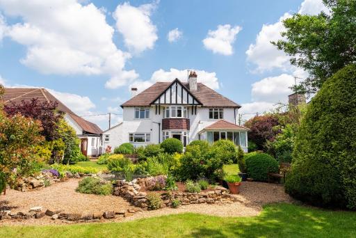 The Hillcrest - Housity